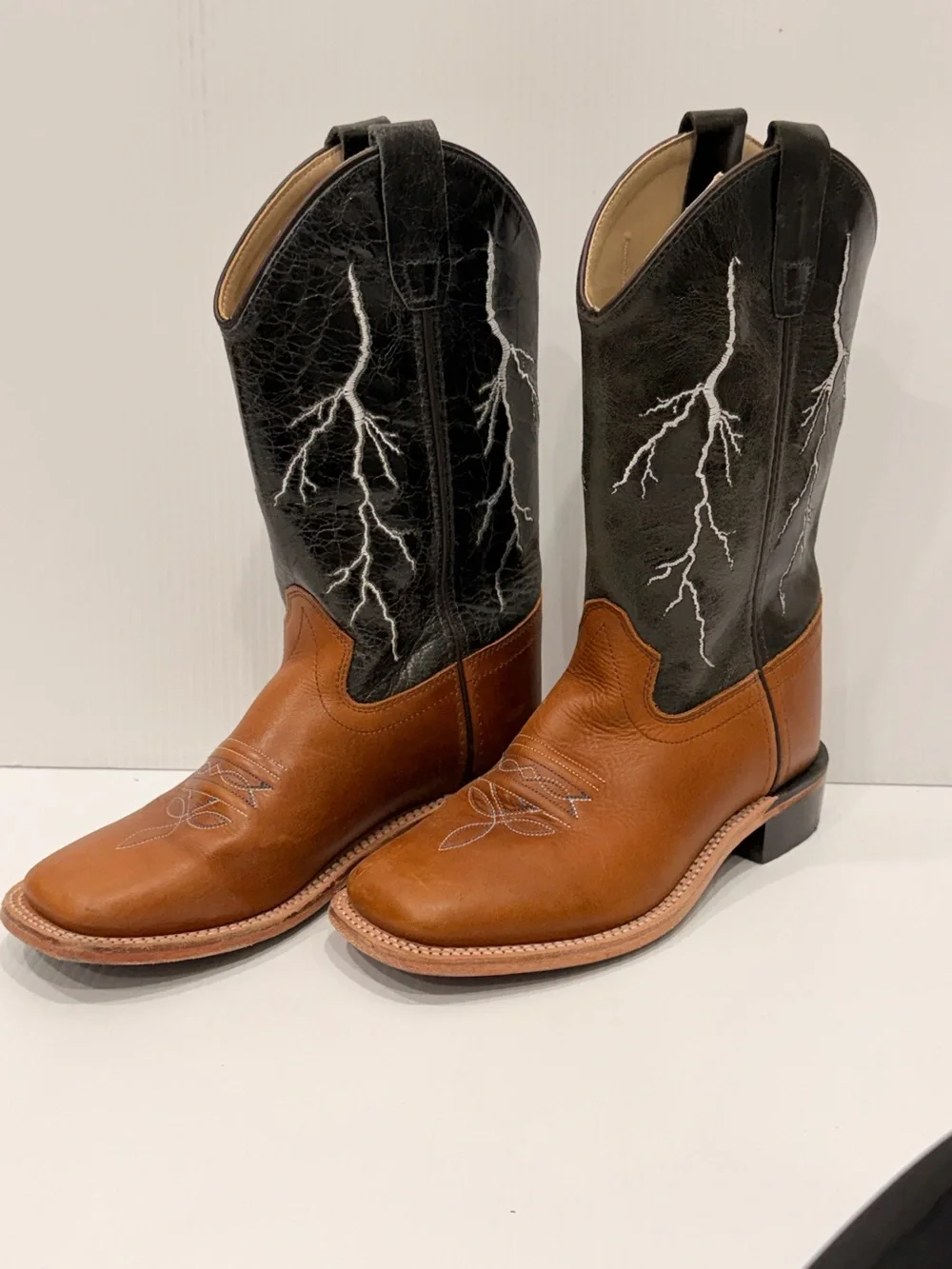 Boot Barn brown comfortable bold